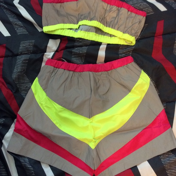 Neon reflective short set - Picture 4 of 4